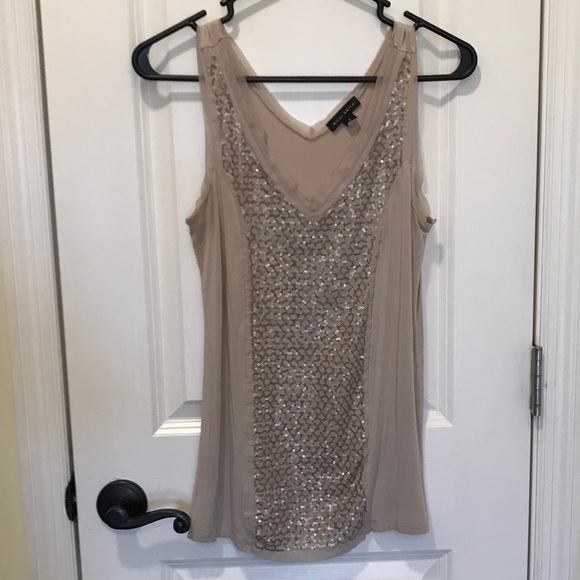 Sleeveless Neutral Top - Picture 1 of 2